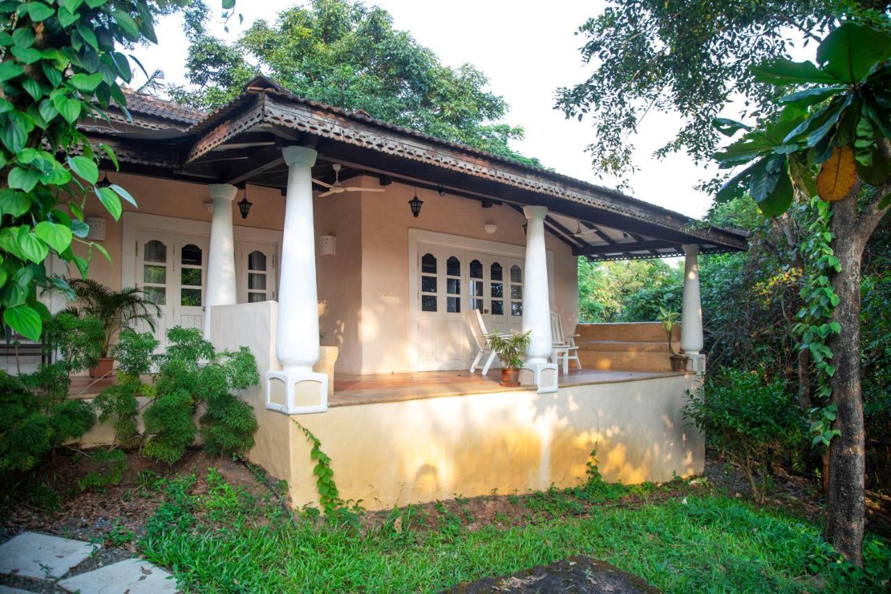 Wildflower Villas - All Villa Hotel, Family Run Candolim Buitenkant foto