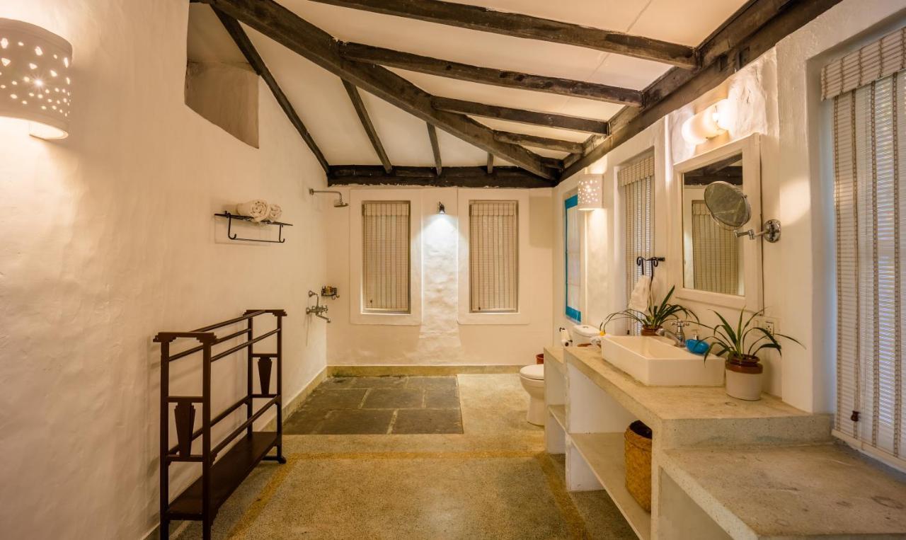 Wildflower Villas - All Villa Hotel, Family Run Candolim Buitenkant foto