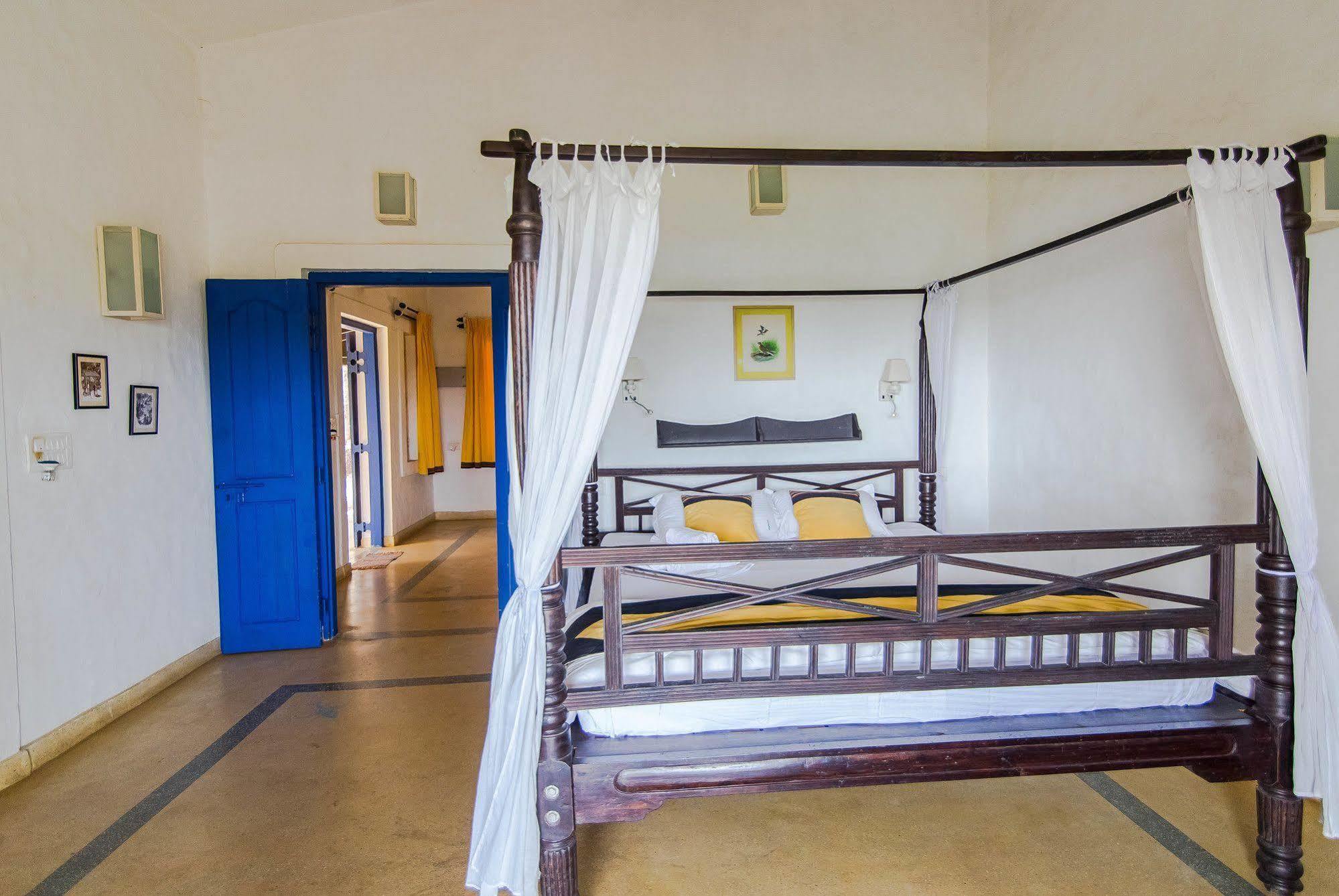 Wildflower Villas - All Villa Hotel, Family Run Candolim Buitenkant foto
