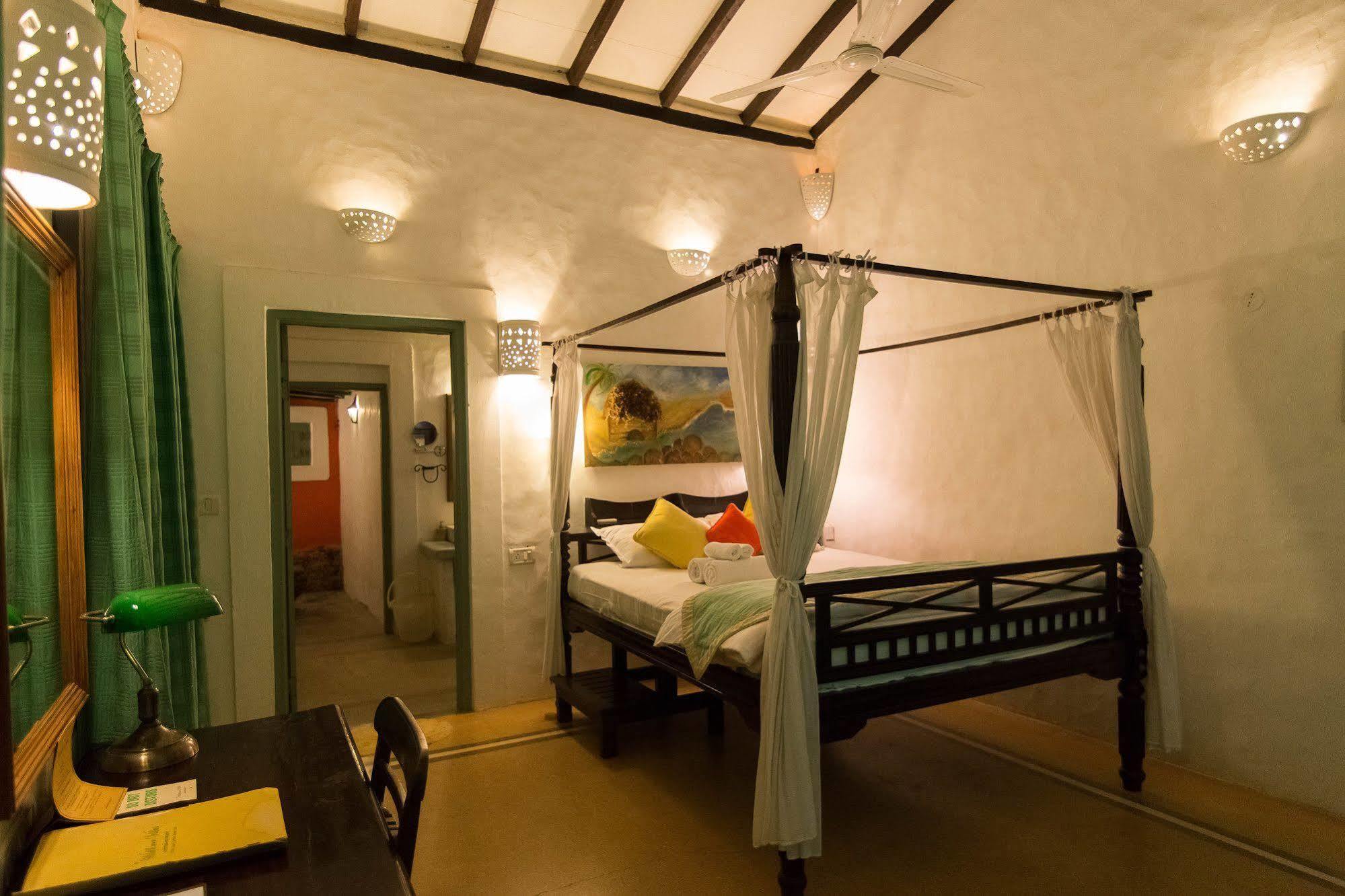 Wildflower Villas - All Villa Hotel, Family Run Candolim Buitenkant foto