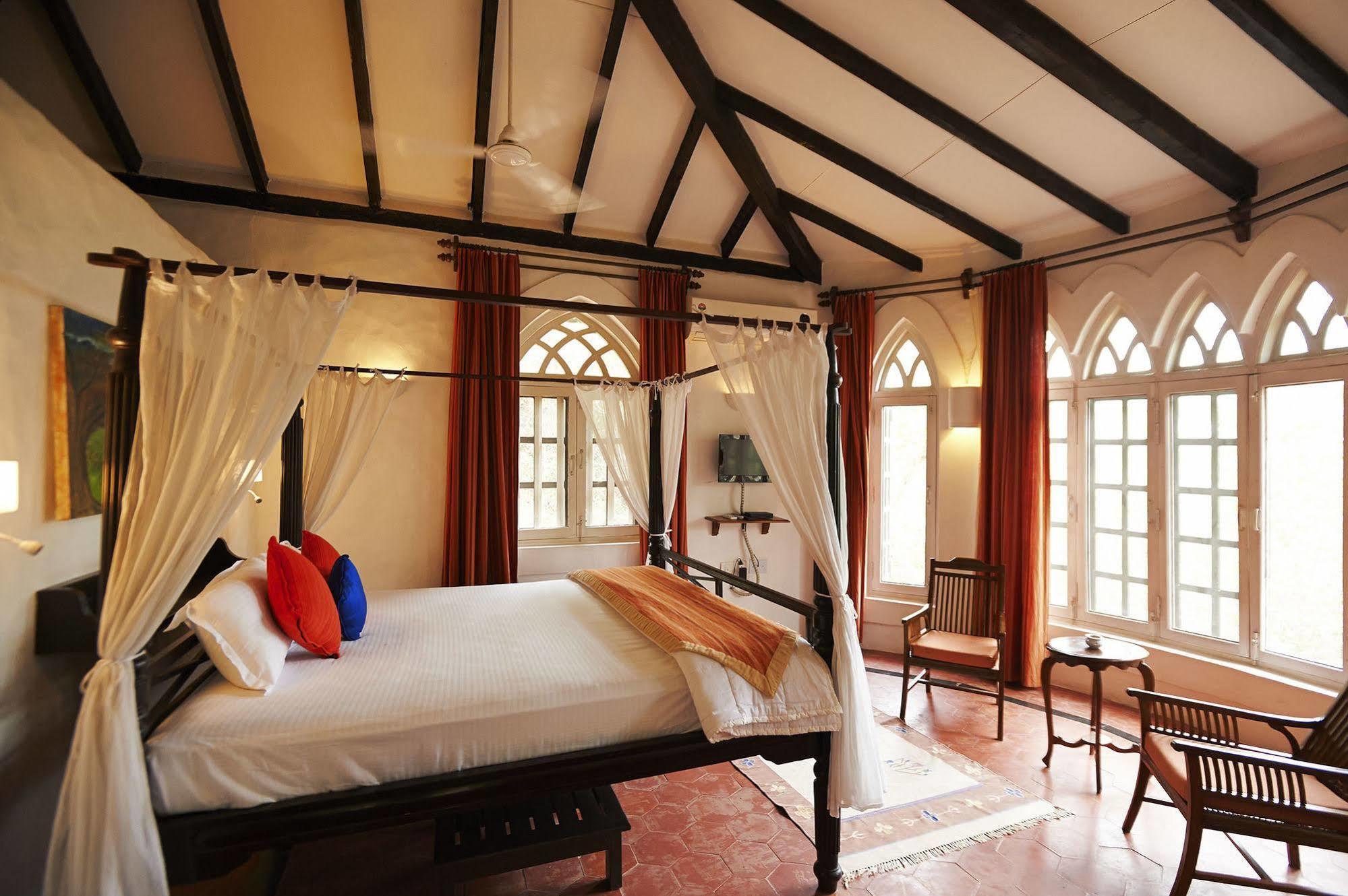 Wildflower Villas - All Villa Hotel, Family Run Candolim Buitenkant foto